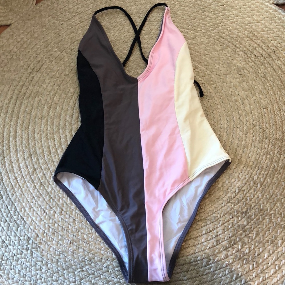 Cupshe One Piece Bathing Suit